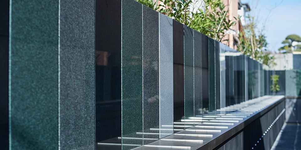 百月院の庭園墓地