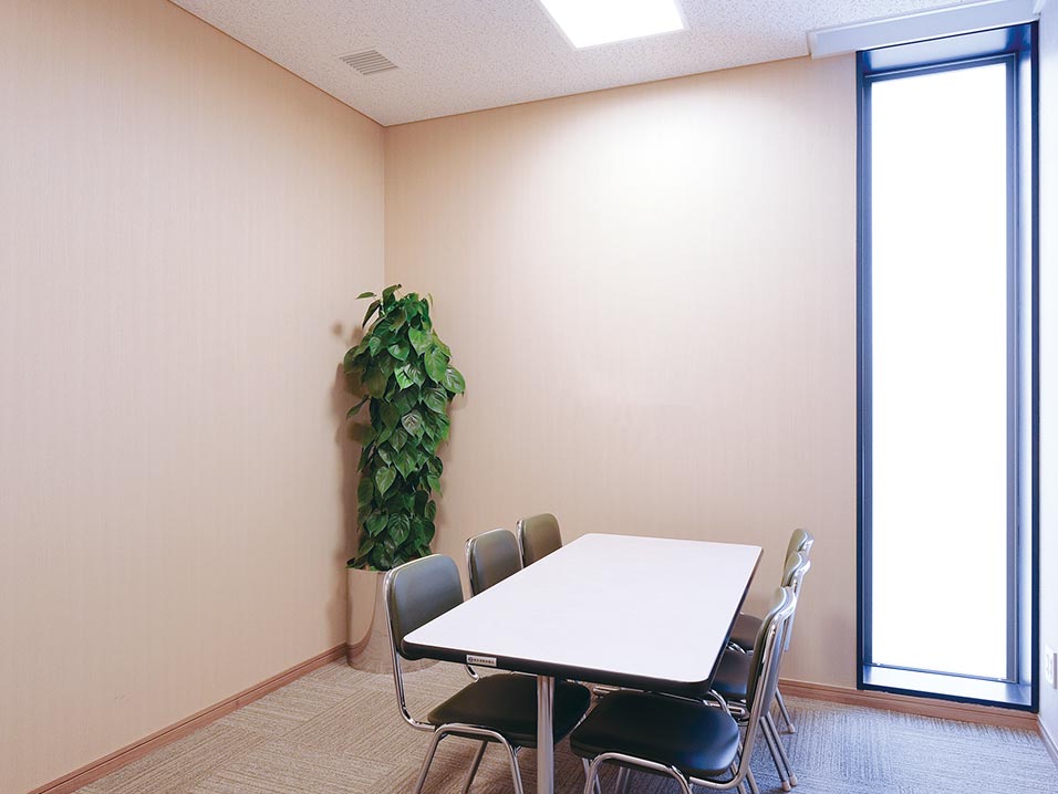 お花茶屋会館の打合わせ室